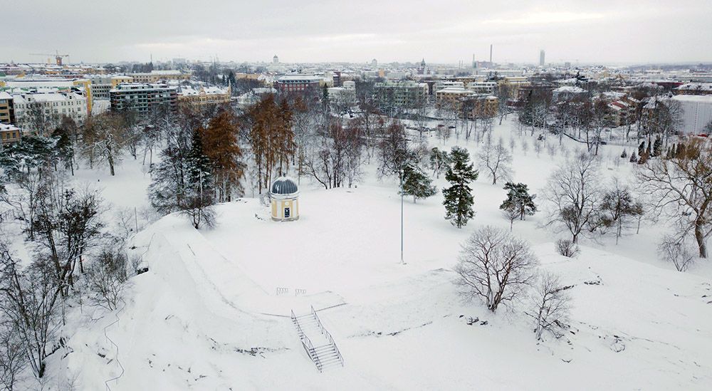 Kaivopuisto Park in de winter