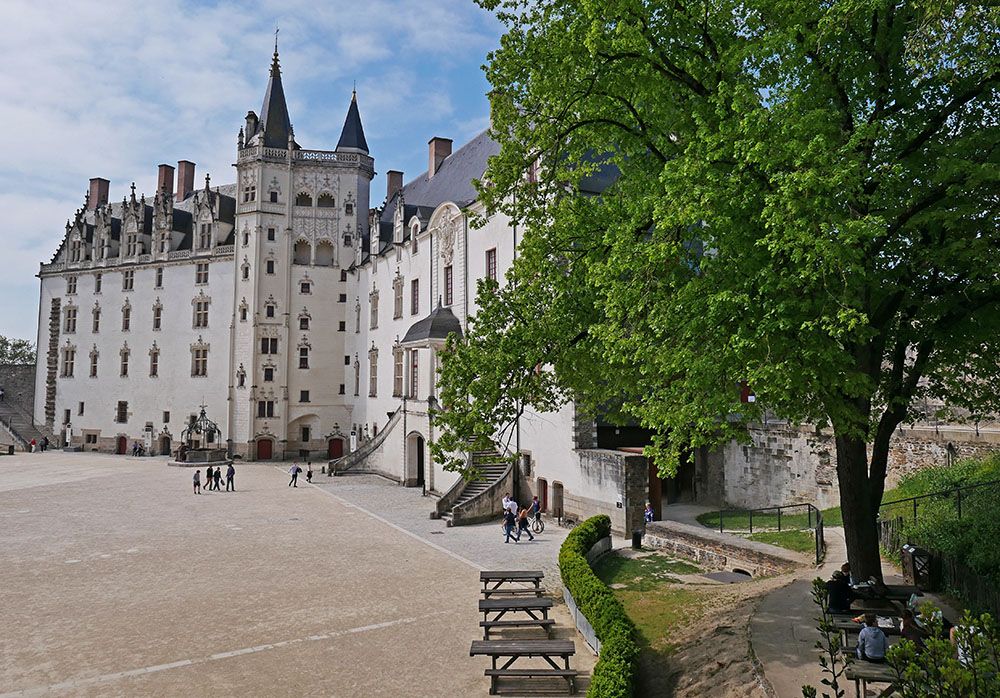 Binnenplein van het chateau des ducs de Bretagne in Nantes