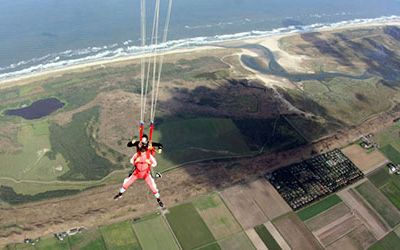 Parachutesprong boven Texel