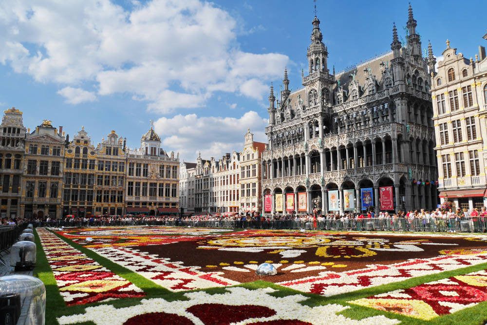 Bloementapijt in Brussel, België