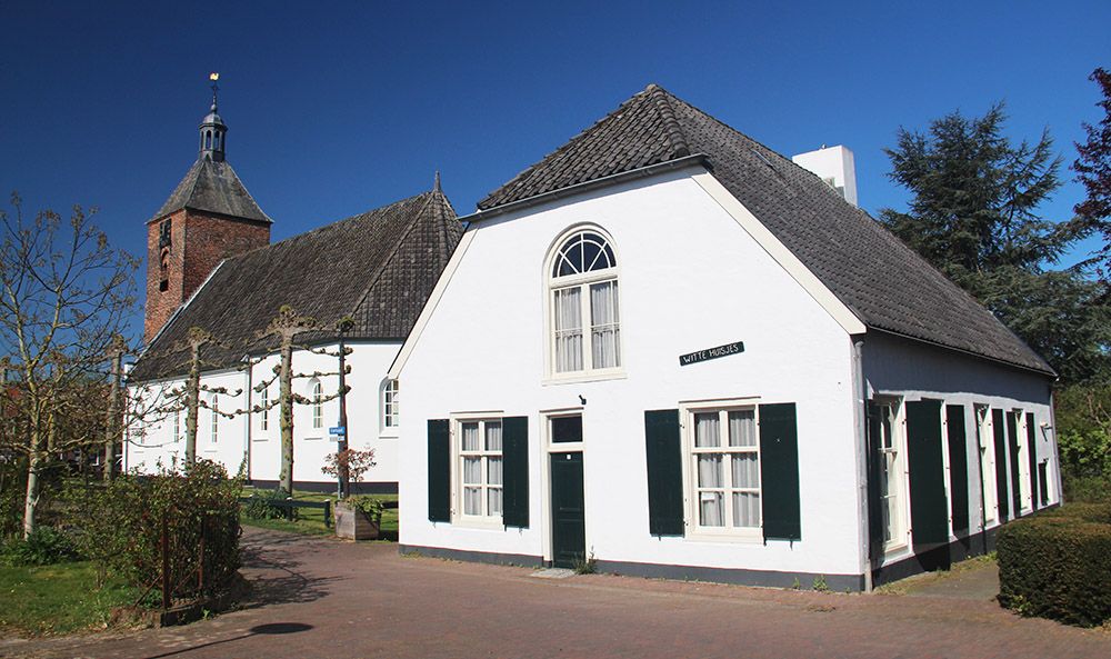 kerk en pastorie van Bunnik