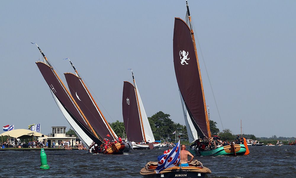 Zeilwedstrijd in Friesland