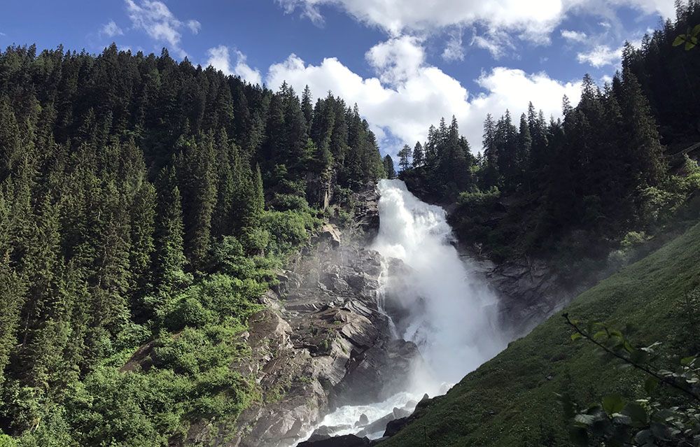 Watervallen bij Krimml in Salzburgerland, Oostenrijk