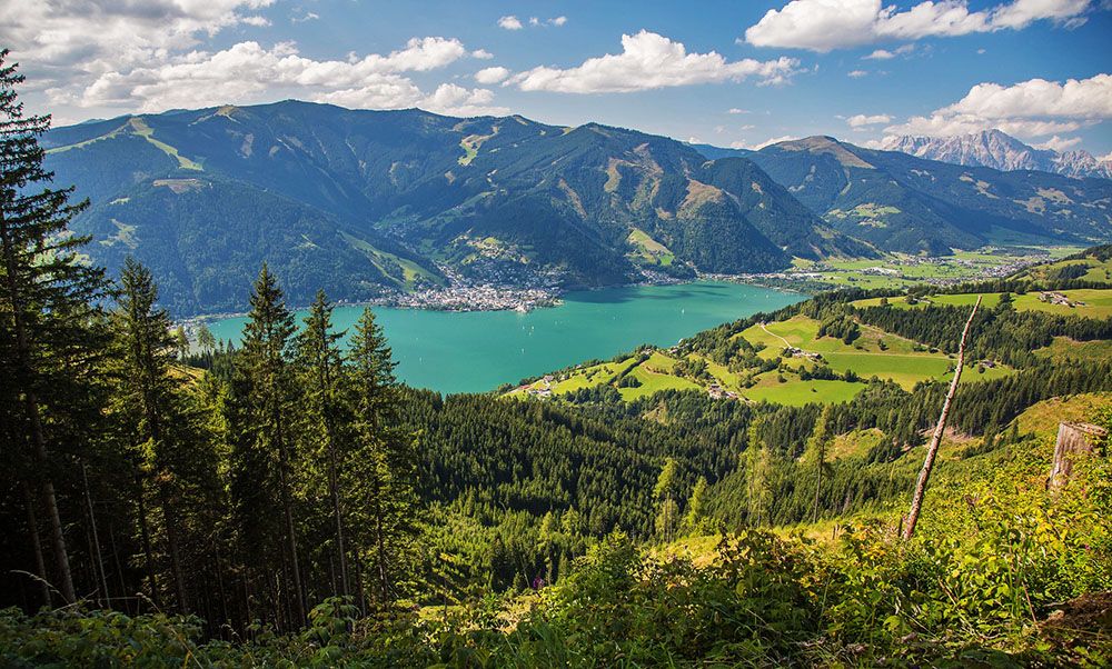 Uitzicht op de Zeller See, Salzburgerland, Oostenrijk