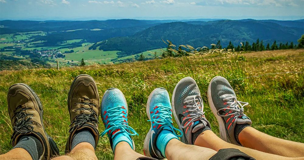 Wandelschoenen op een rijtje