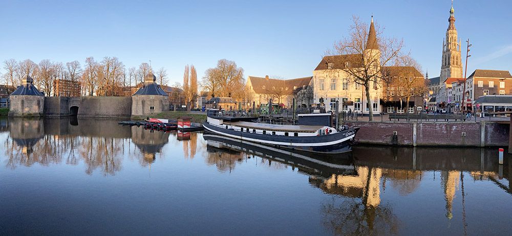 De historische haven van Breda