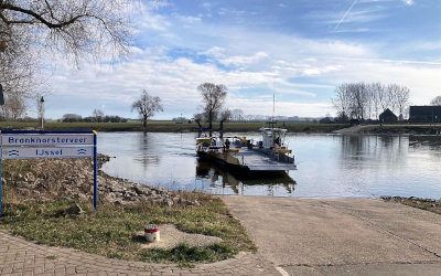 Fietsen langs de IJssel naar Bronkhorst en Doesburg