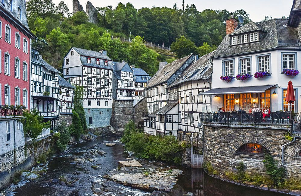 Monschau in de omgeving van Aken