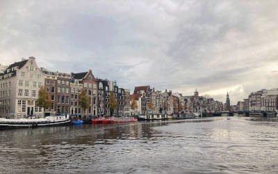 Indrukwekkende wandeling door Amsterdam