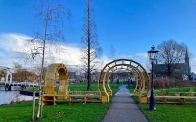 Stadswandeling in Leiden langs singels en parken