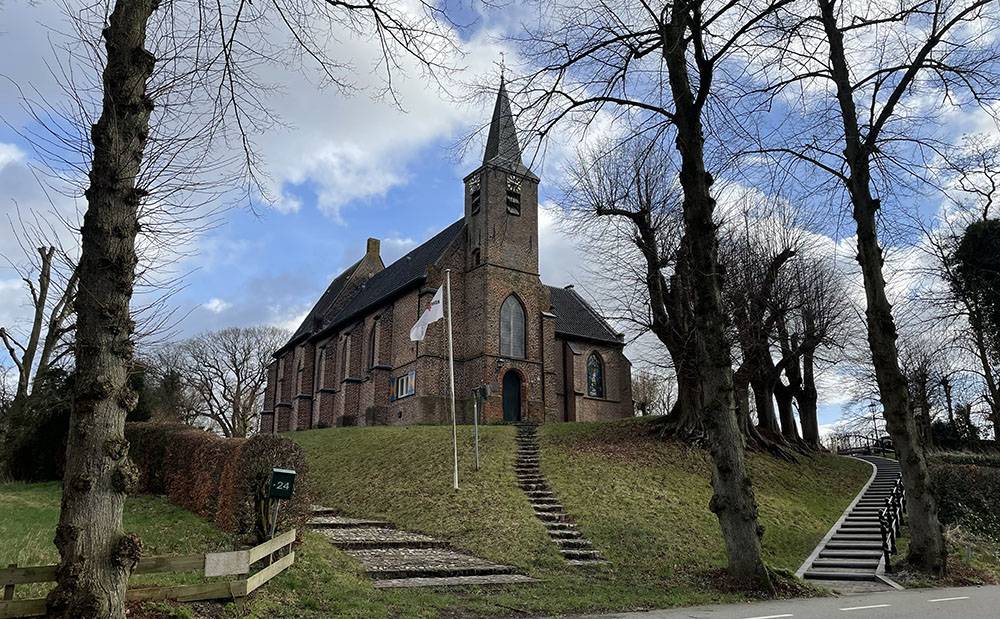 Kerk op de heuvel