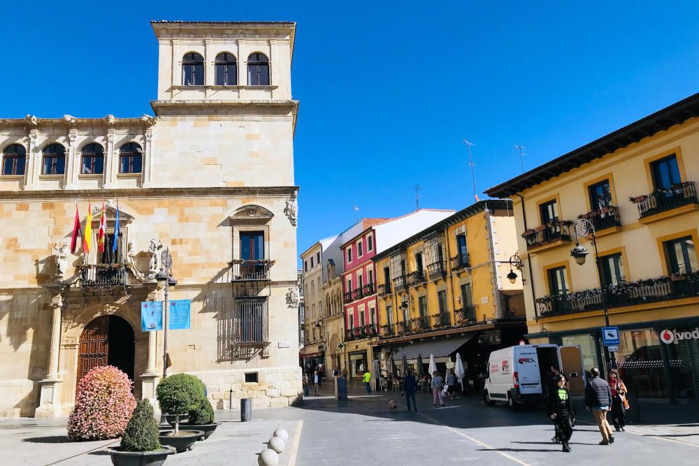 grijsopreis-spanje-leon-straattafereel-mobiel
