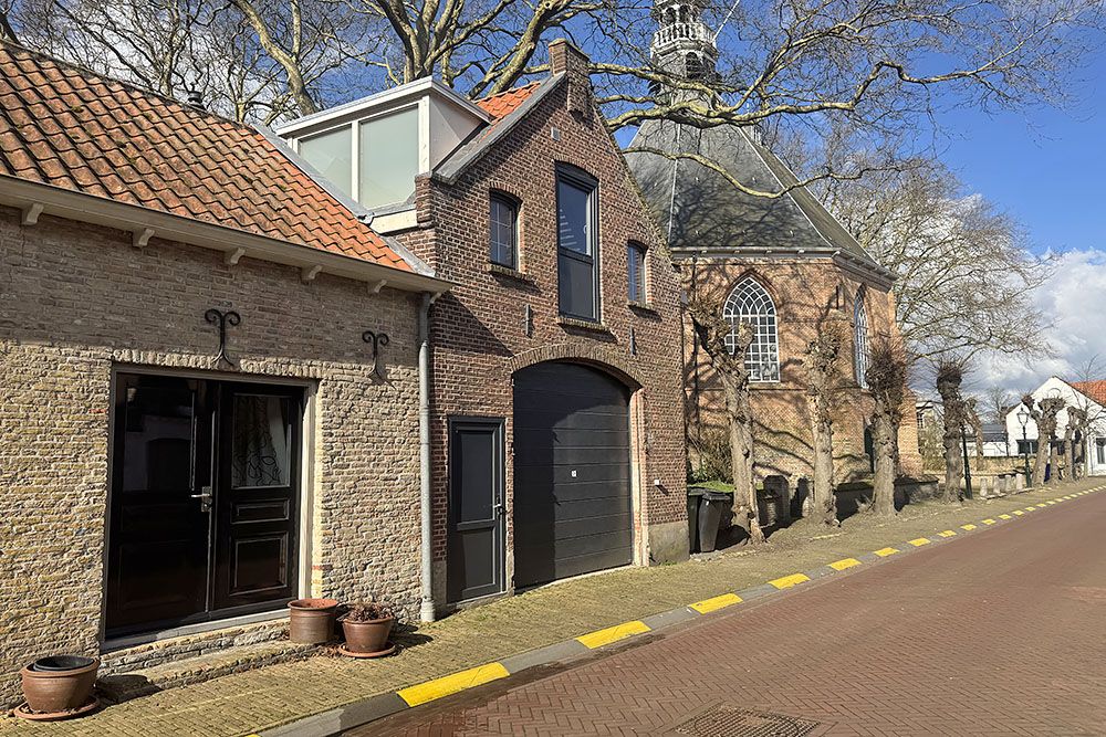 grijsopreis-nederland-highlight-mauritspad-ijzendijke-kerk-mobiel Kerk aan het Mauritspad in IJzendijke
