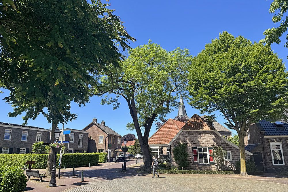 grijsopreis-nederland-highlight-pieterpad-etappe8-gramsbergen-mobiel Begin van Gramsbergen