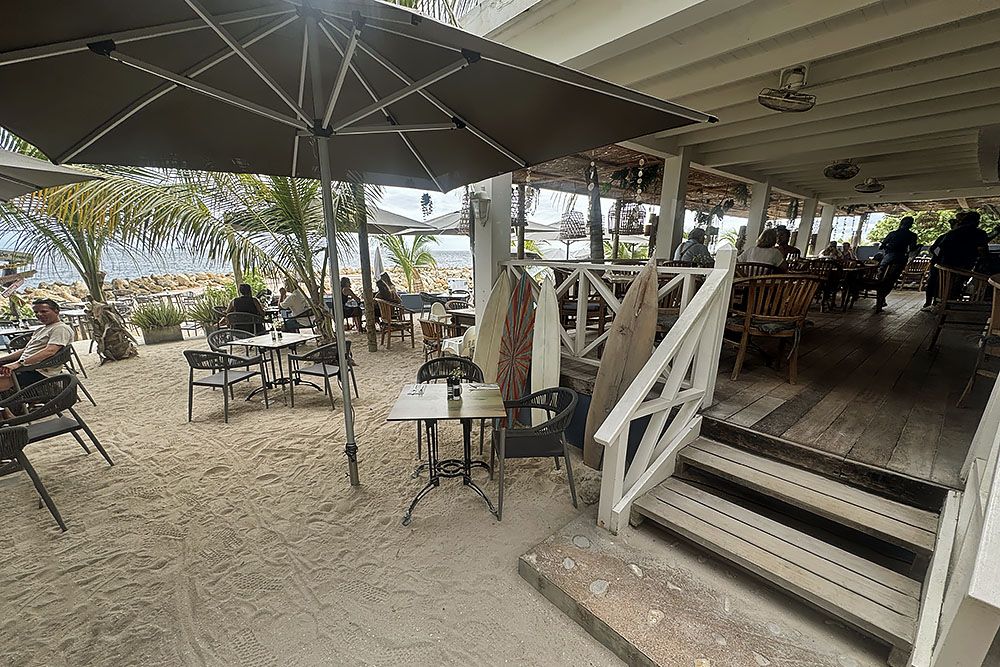 Strandtentje tijdens een stadswandeling door Willemstad