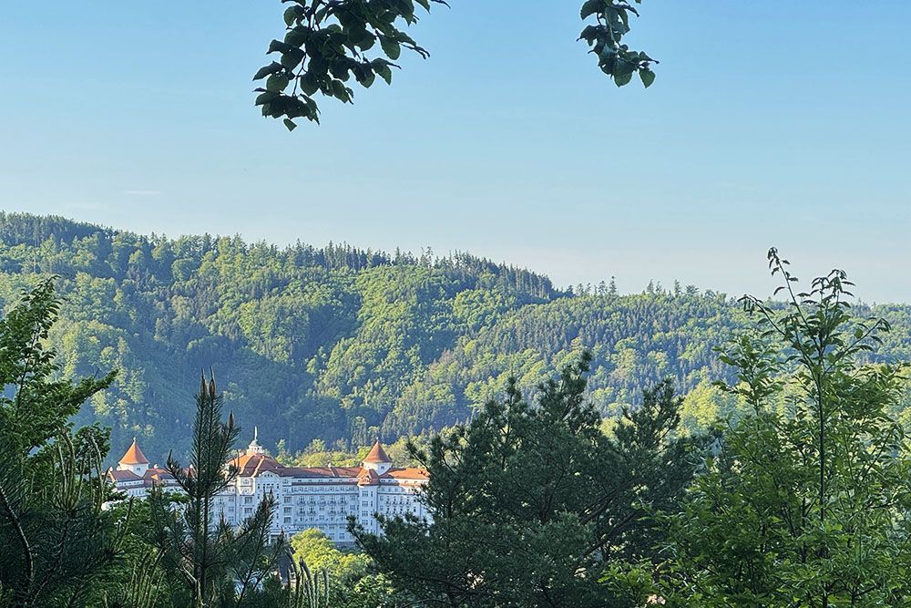 grijsopreis-tsjechie-highlight-karlsbad-uitzicht-hotel-mobiel Uitzicht