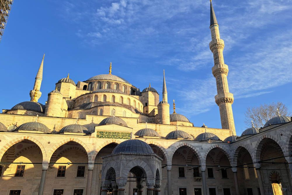 grijsopreis-turkije-hoogtepunten-istanbul-blauwe-moskee-mobiel