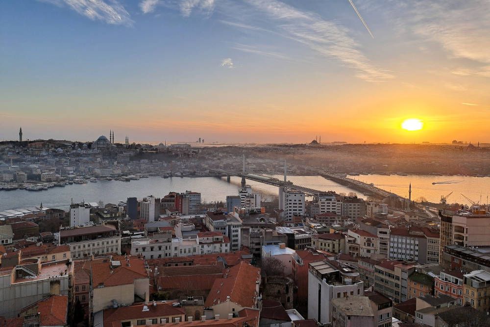 grijsopreis-turkije-hoogtepunten-istanbul-galata-tower-uitzicht-mobiel