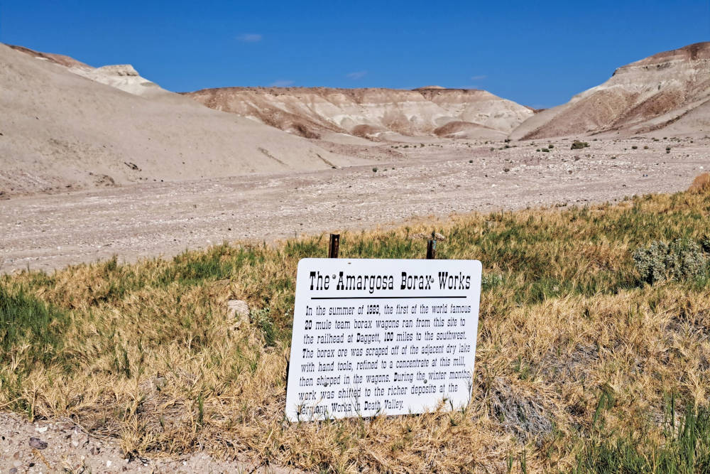 grijsopreis-verenigde-staten-mojave-death-valley-boraxmijn-mobiel