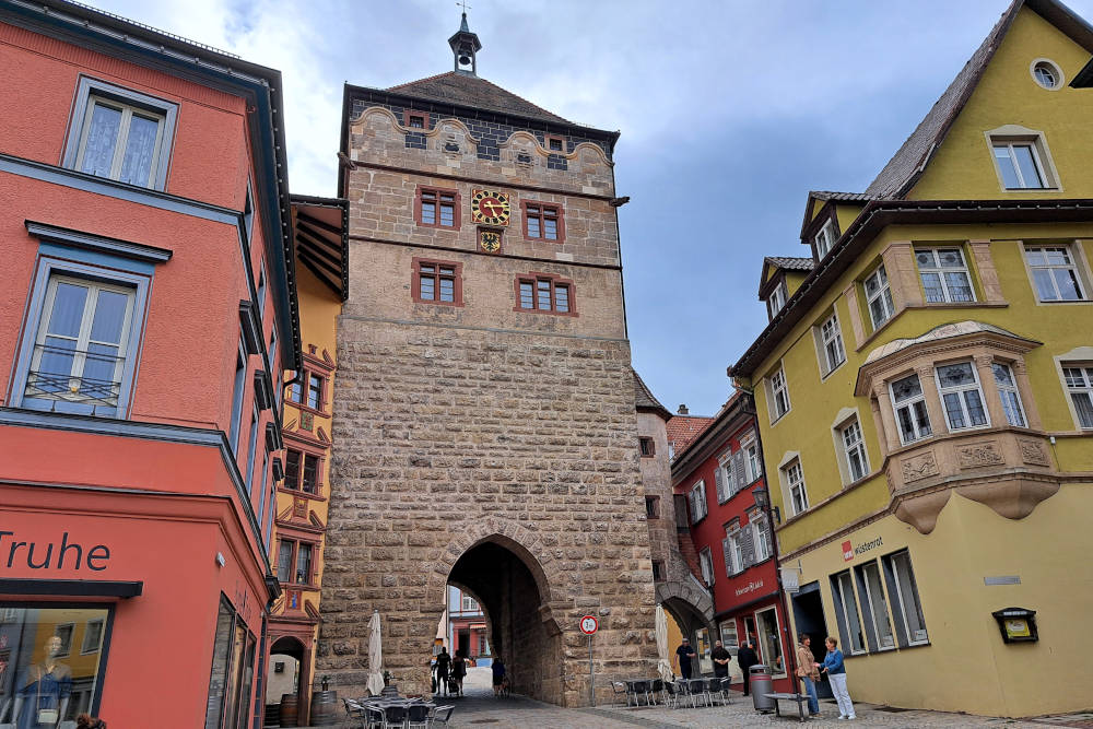 grijsopreis-duitsland-rottweil-schwarzer-tor-mobiel