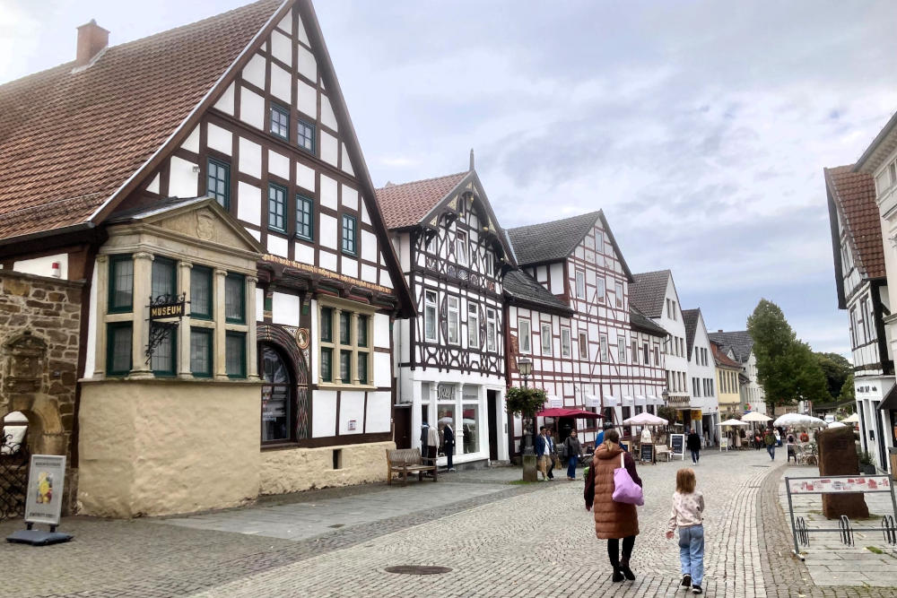grijsopreis-duitsland-reistips-nedersaksen-buckeburg-straat
