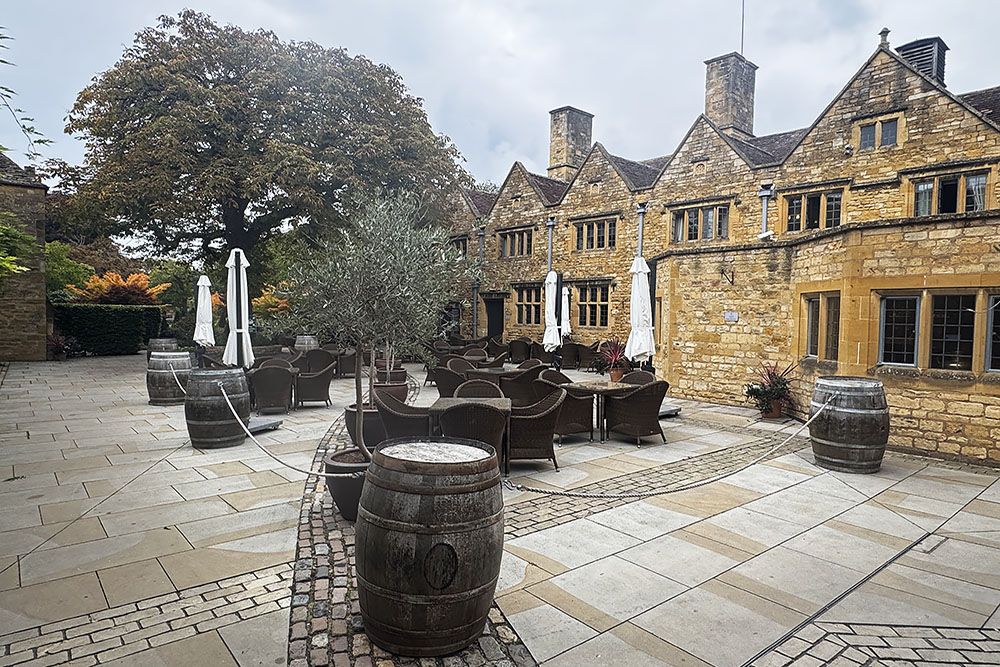 Terras in Broadway
