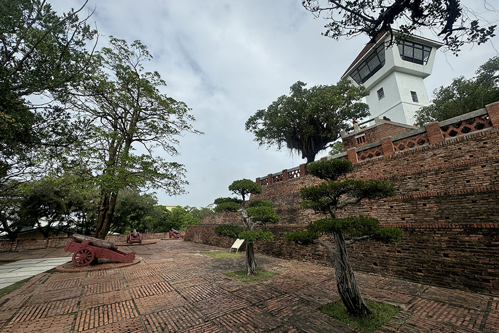 Fort aan de buitenzijde