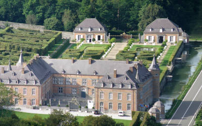 Kastelenfietstocht van Dinant naar het kasteel van Freÿr